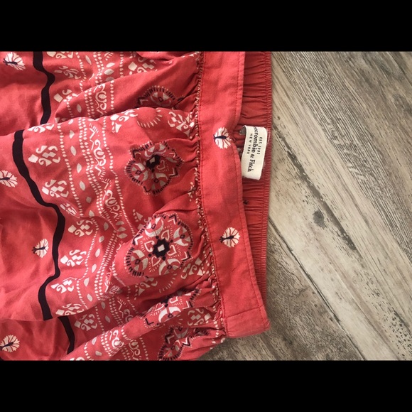 Abercrombie Skirt - Picture 2 of 2